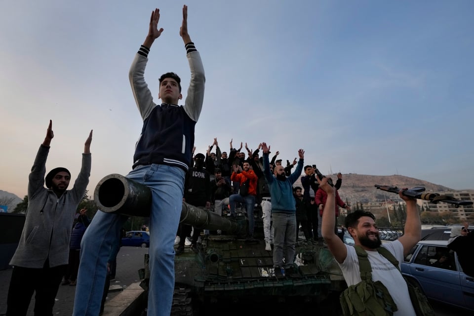 EEUU revela a quién apoyará tras caída del régimen en Siria
