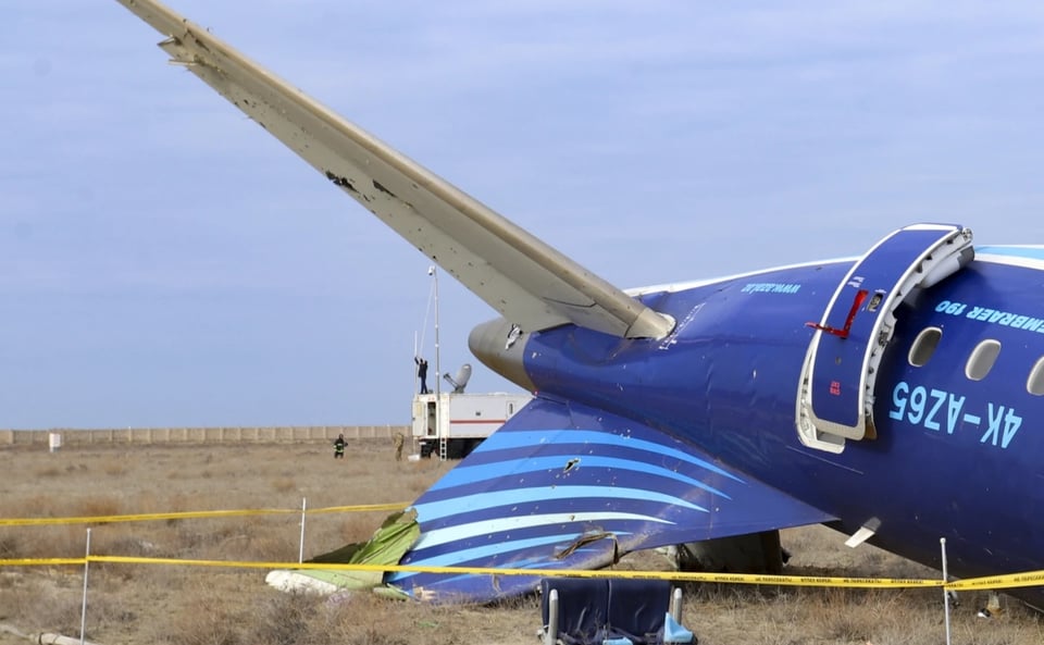 El presidente de Azerbaiyán confirmó que avión fue derribado por Rusia