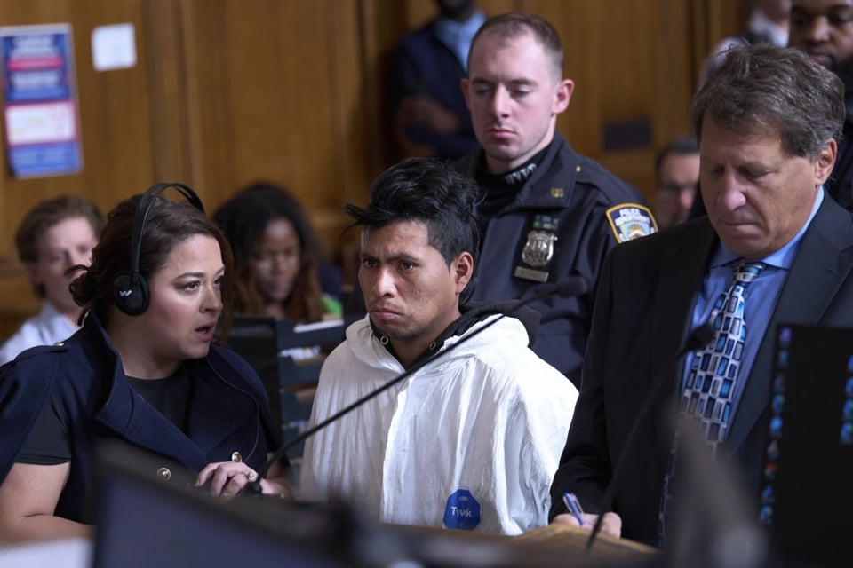 Identifican mujer quemada, Sebastian Zapeta, Nueva York, tren, MundoNOW