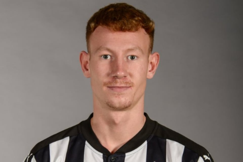 DE LUTO. Fallece el futbolista Michael Newberry a los 27 años y en su cumpleaños featured image