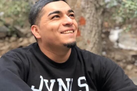 Alguacil mata a joven hispano desarmado en un trágico incidente