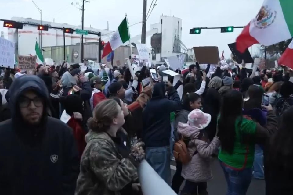 Gringo saca la casta por los mexicanos y demuestra más apoyo que muchos hispanos