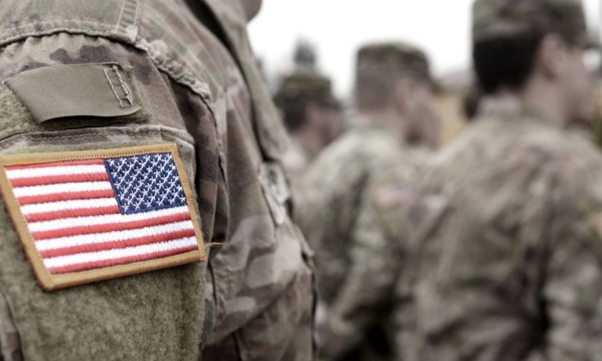 Trump will send up to 1,500 active troops to the southern border