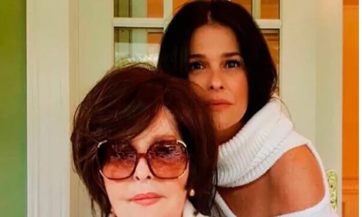 Martha Debayle, exconductora de «Hoy» en luto tras la muerte de su madre