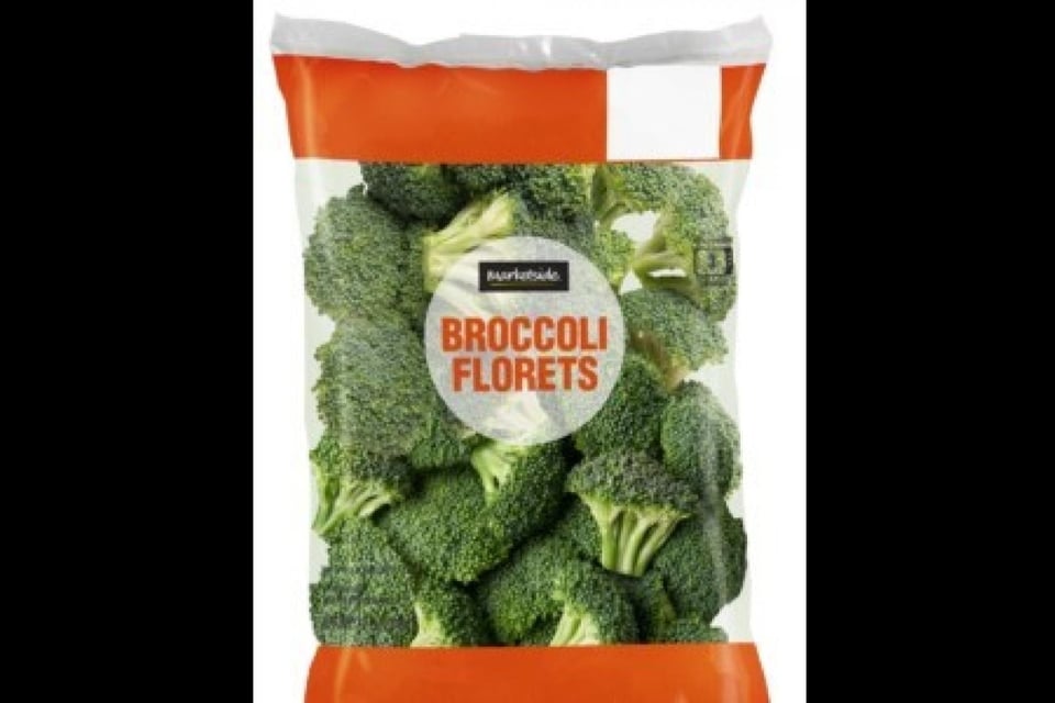 Anuncian recall de brócoli vendido en Walmart