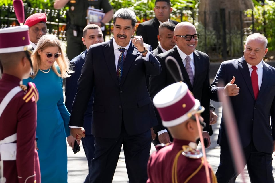 Nicolás Maduro asume un tercer mandato presidencial y EE.UU. aumenta a 25 millones de dólares la recompensa por su captura
