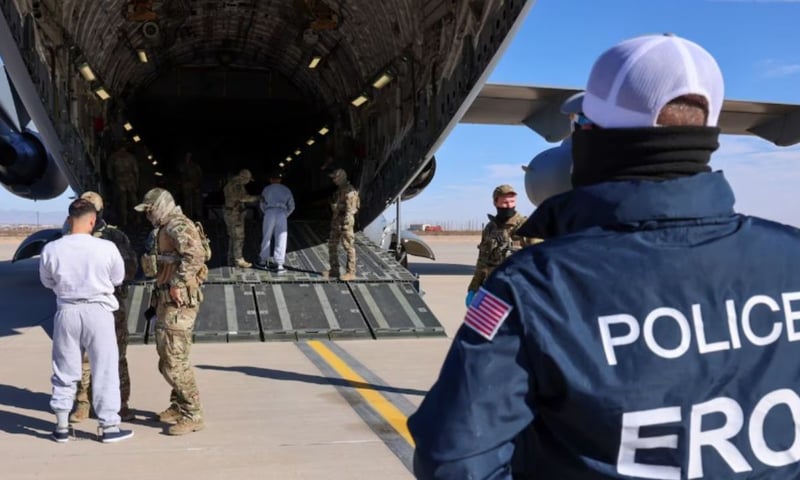 Los nuevos deportados por EE.UU. a El Salvador provienen de Guantánamo, según ministro