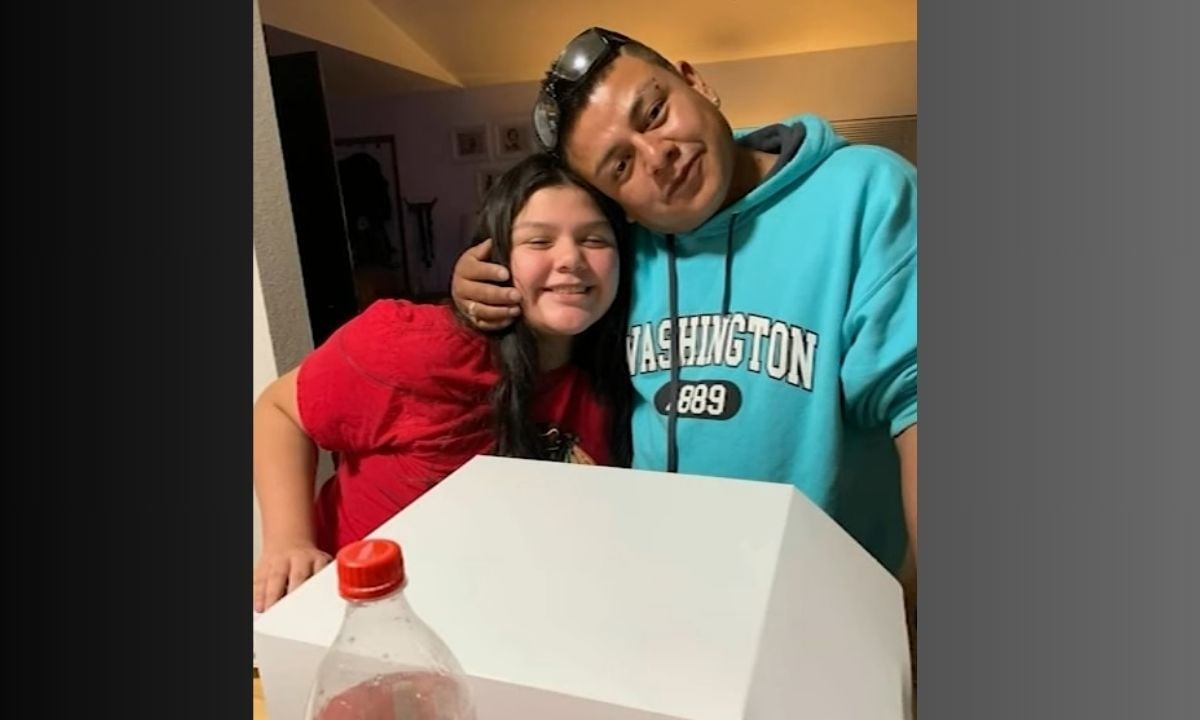 Niña hispana queda huérfana tras perder a su papá en accidente en California