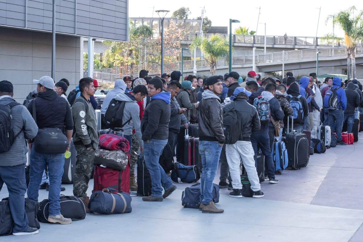 Migrantes venezolanos piden a México facilidades para volver
