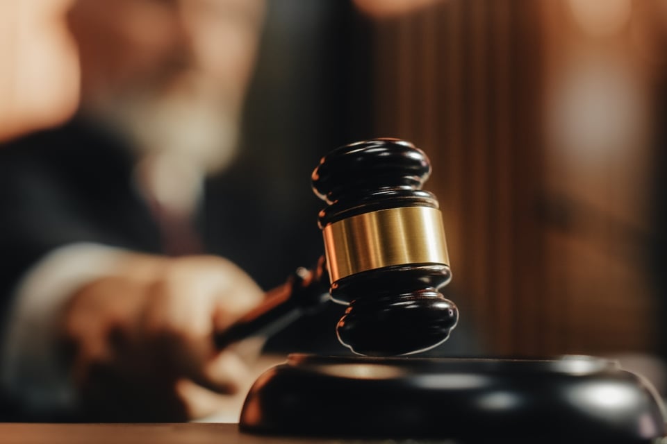 Exactor de «Sex Education» condenado a 15 años de prisión