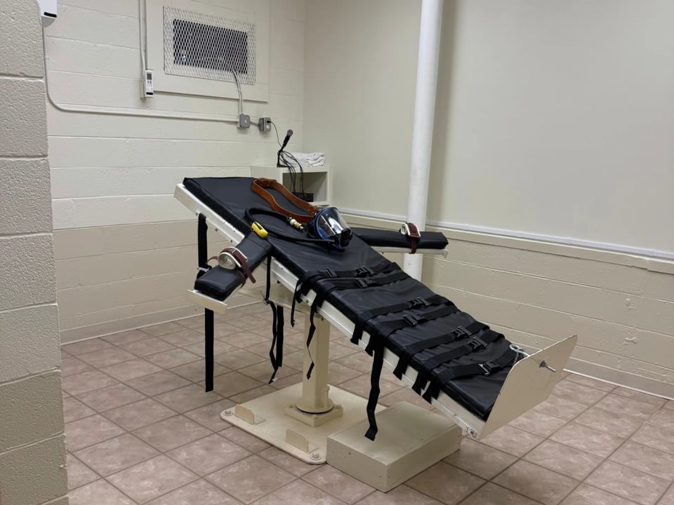 Louisiana Executes Inmate with Nitrogen Gas