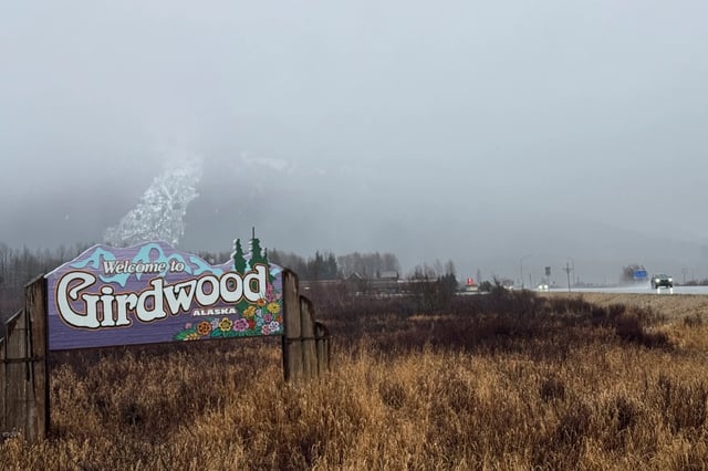Avalanche Buries at Least Three Skiers Near Anchorage, Alaska