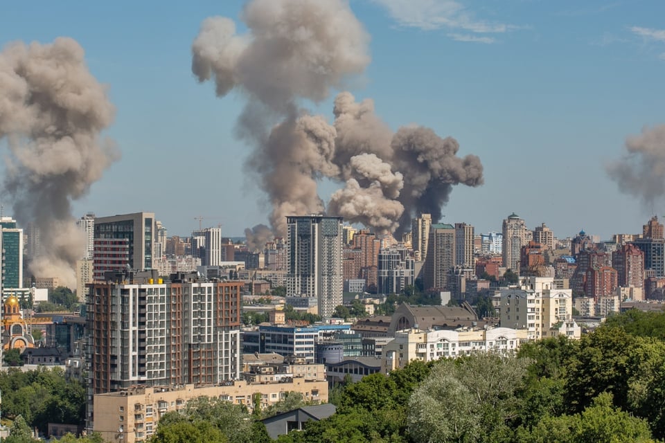 Rusia bombardea Kharkiv por segunda noche consecutiva