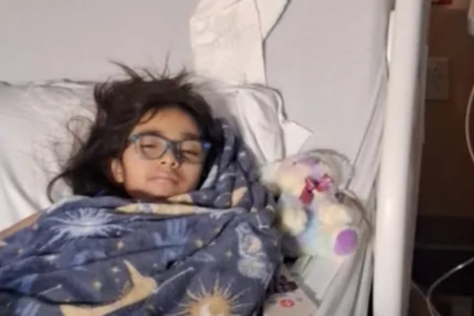 Niña hispana en Kansas City enfrenta grave enfermedad