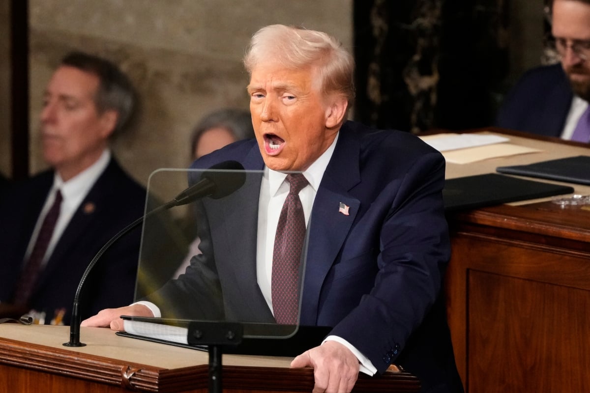 Trump amenaza NPR PBS, EEUU, MundoNOW, Trump Issues Threat to NPR and PBS