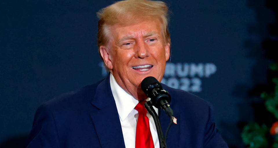 Trump decidirá hoy si aplica aranceles del 25 % a México y Canadá