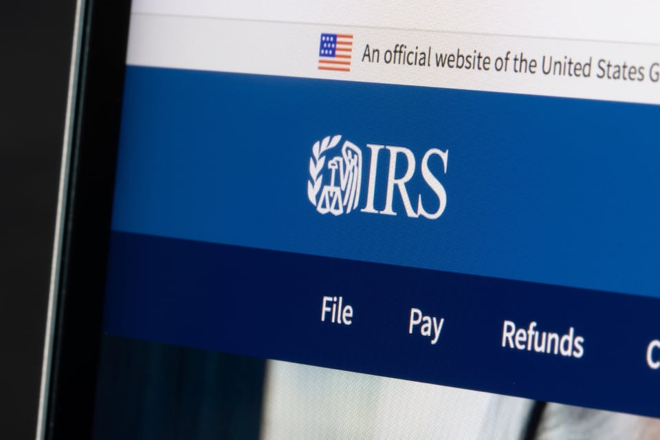 IRS confirma reembolso de impuestos de $1,700 por hijo en 2025