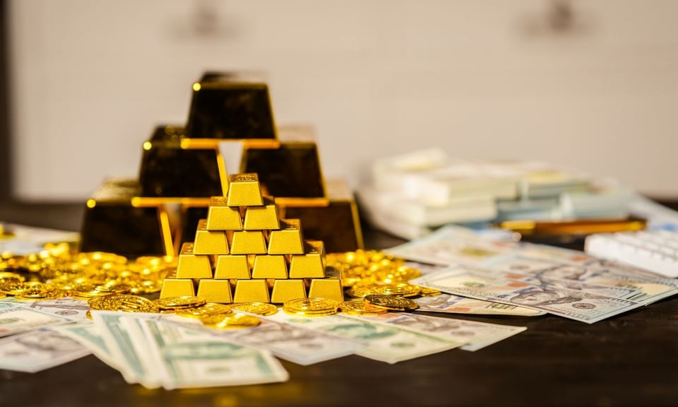 ¿Deberías tener oro en tu portafolio de inversión ahora? Esto dicen los expertos