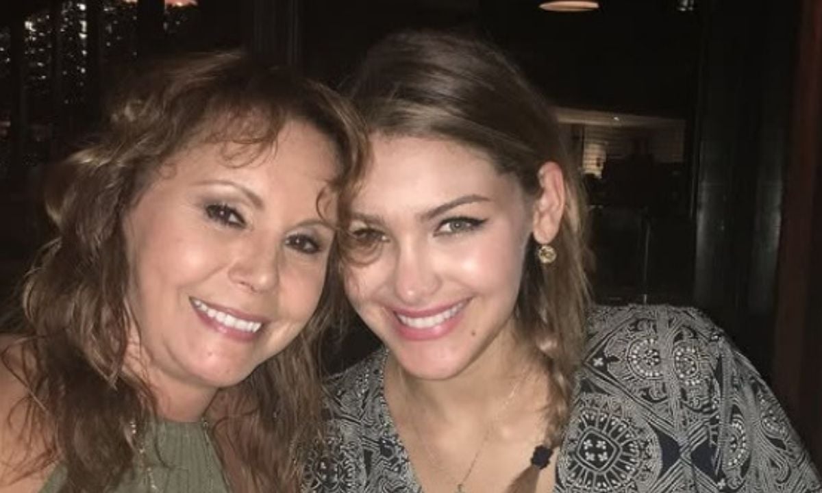 Migbelis Castellanos Lamenta la Pérdida de una Madre Adoptiva