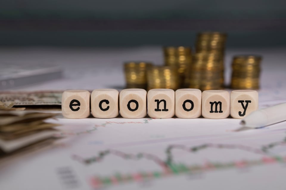 La economía latinoamericana crecerá un 2.3% en 2025