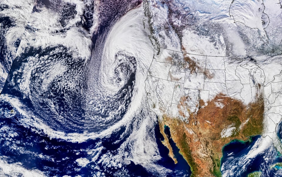 Una tormenta cerrará la temporada de lluvias en California con precipitaciones y nieve