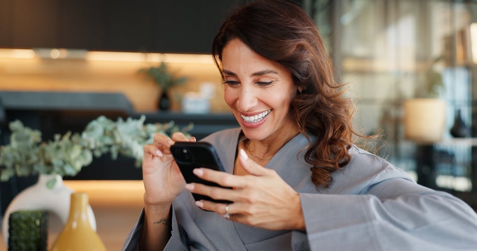 Mejor compañía de teléfono, hispanos, MundoNOW