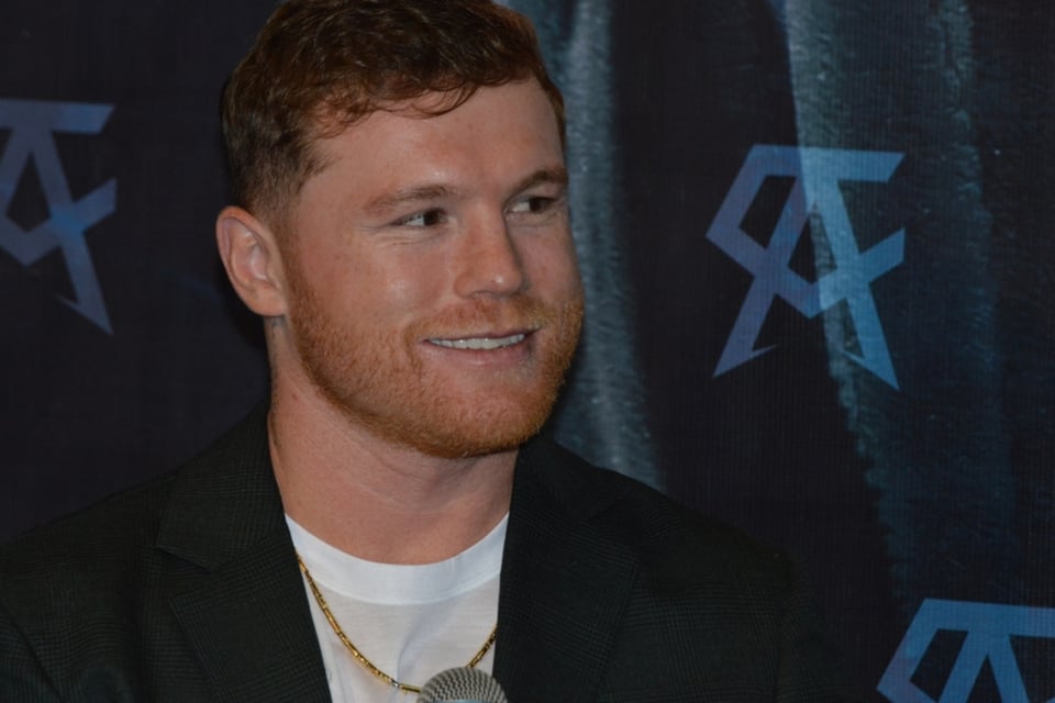 ¿Canelo Álvarez ganará una fortuna por su pelea contra William Scull? Esta es la millonaria suma que se llevaría