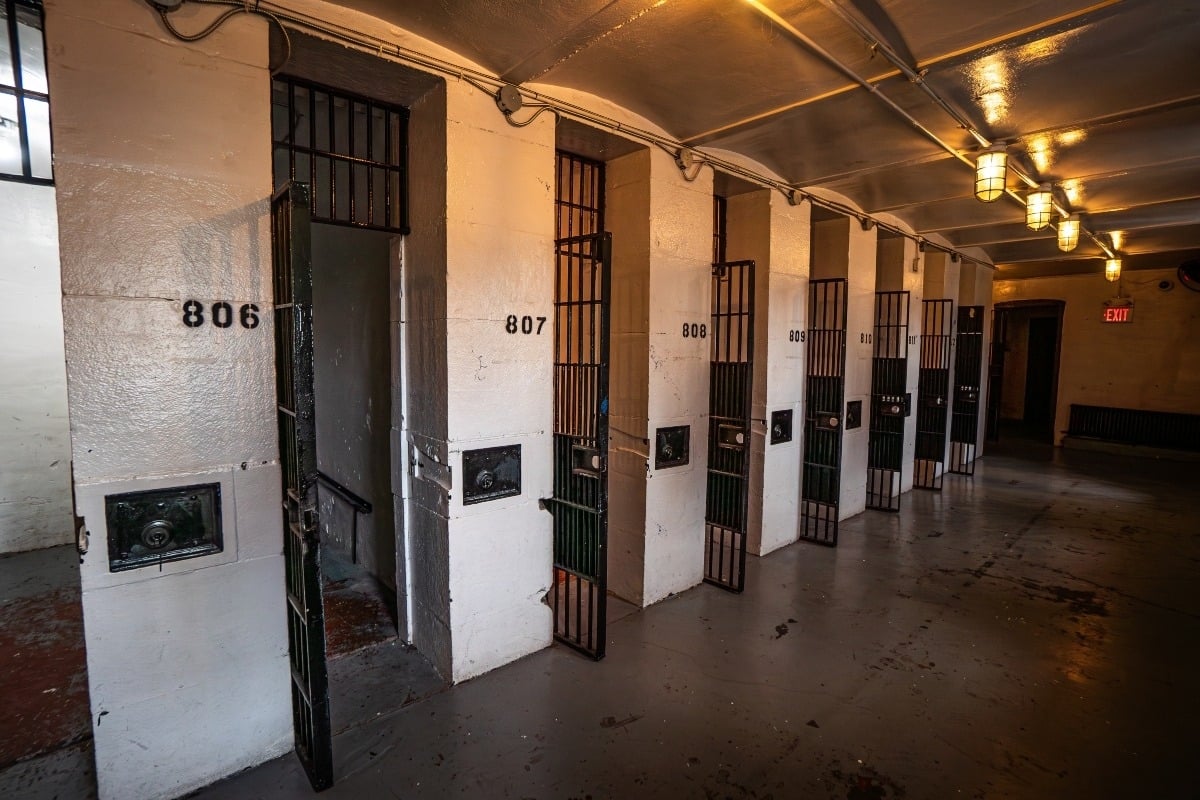 Seven Inmates Still at Large After Spectacular Prison Break in New Orleans