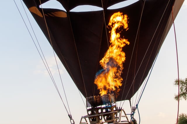 Hot Air Balloon Accident in Zacatecas Leaves One Dead and Two Injured