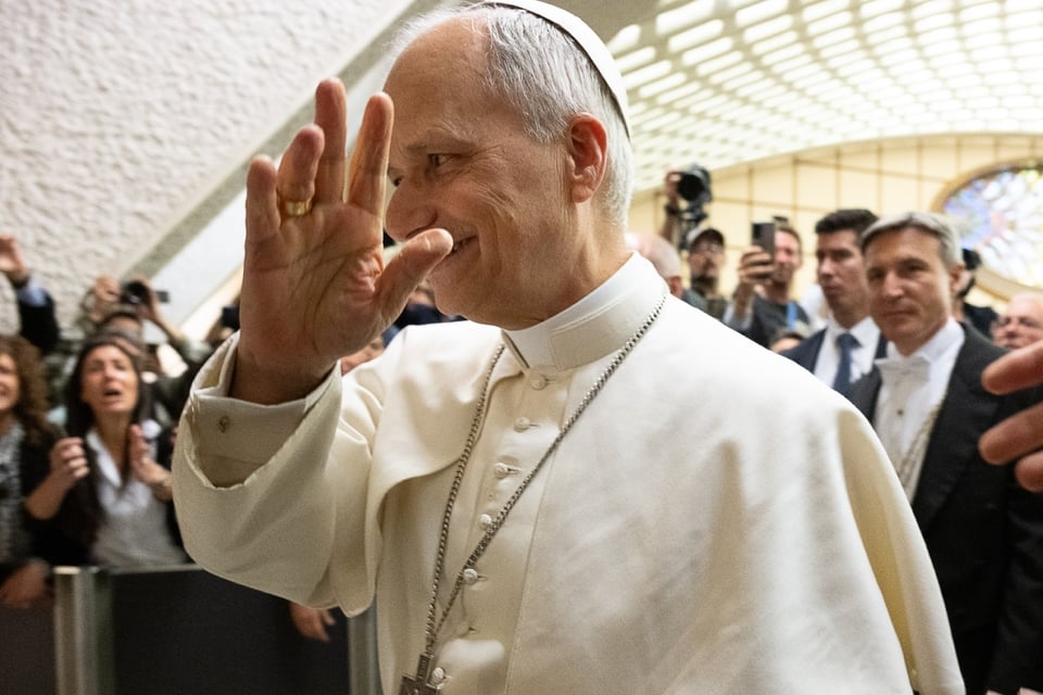El papa León XIV ofrece el Vaticano para reunión de paz entre Putin y Zelensky