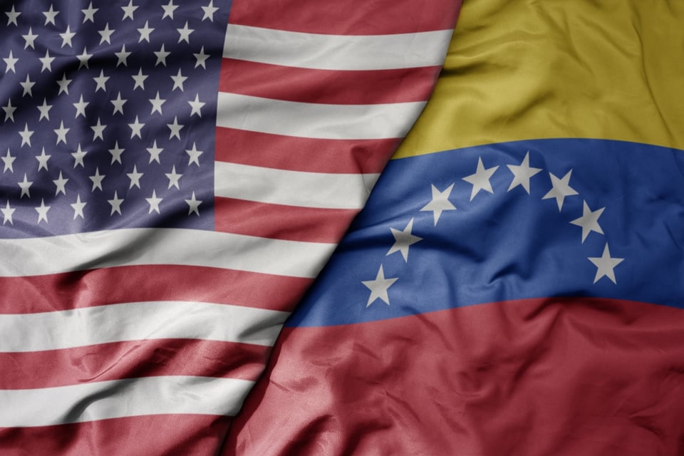 Juez de EE.UU. frena intento de Trump por invalidar permisos legales de 5.000 venezolanos