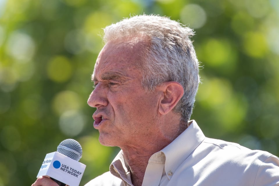 Robert Kennedy Jr. inicia visita oficial en Argentina con agenda centrada en salud y desregulación