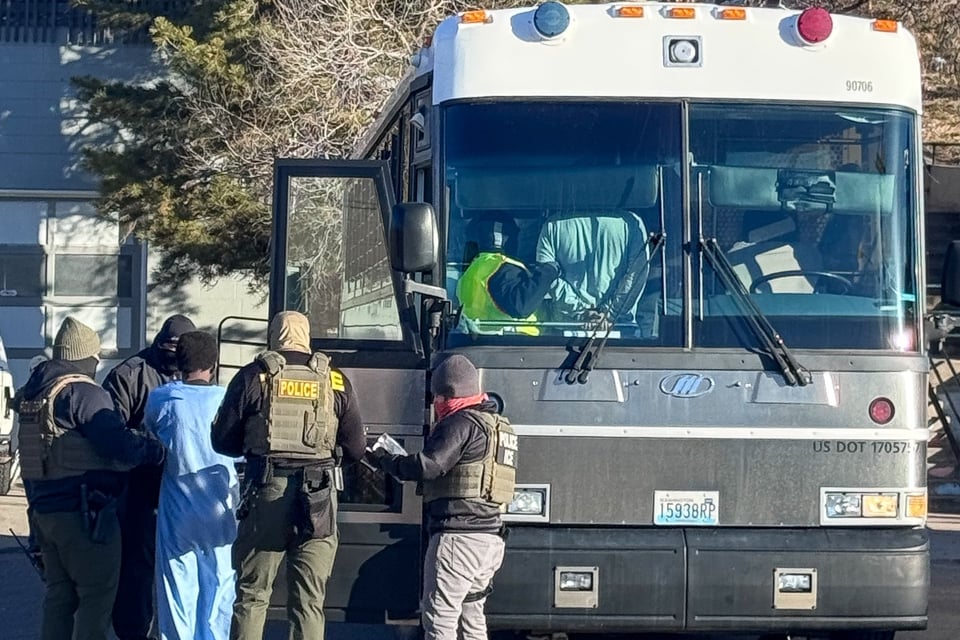 Rosmery Alvarado, su esposo le tramitó la Green Card y el ICE la arrestó