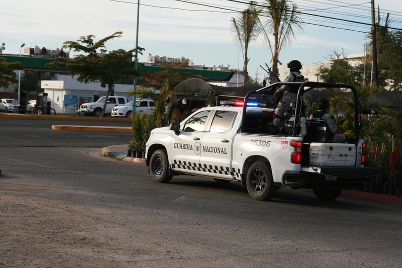 Fuerzas federales capturan a 13 presuntos delincuentes en Sinaloa y Jalisco