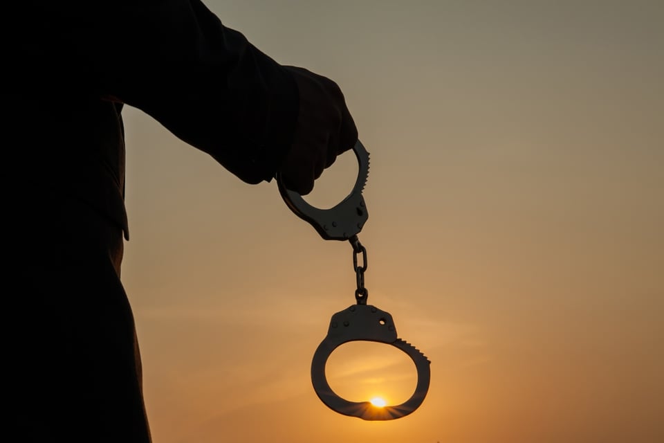Otro escape en Luisiana: joven recluso huye por segunda vez de la misma cárcel