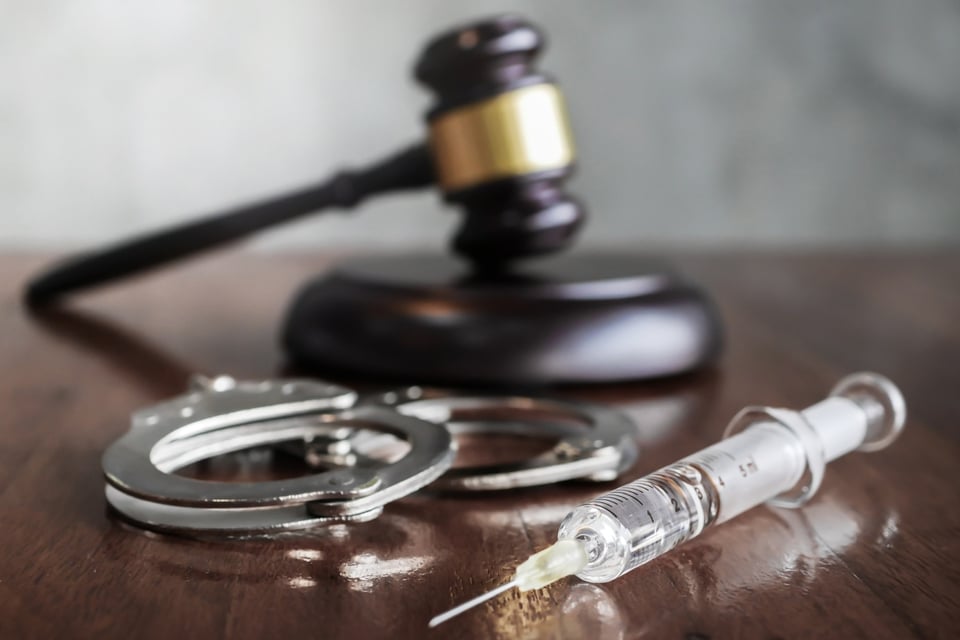 Denuncian posible negligencia médica en la muerte de dos migrantes detenidos en EE. UU.