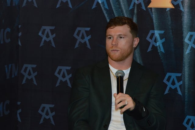 ‘Canelo’ molesto con su rival tras victoria sobre William Scull