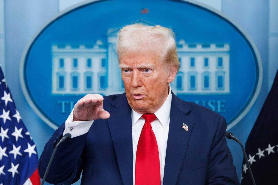 Trump promete recorte histórico de hasta 80% en precios de medicinas