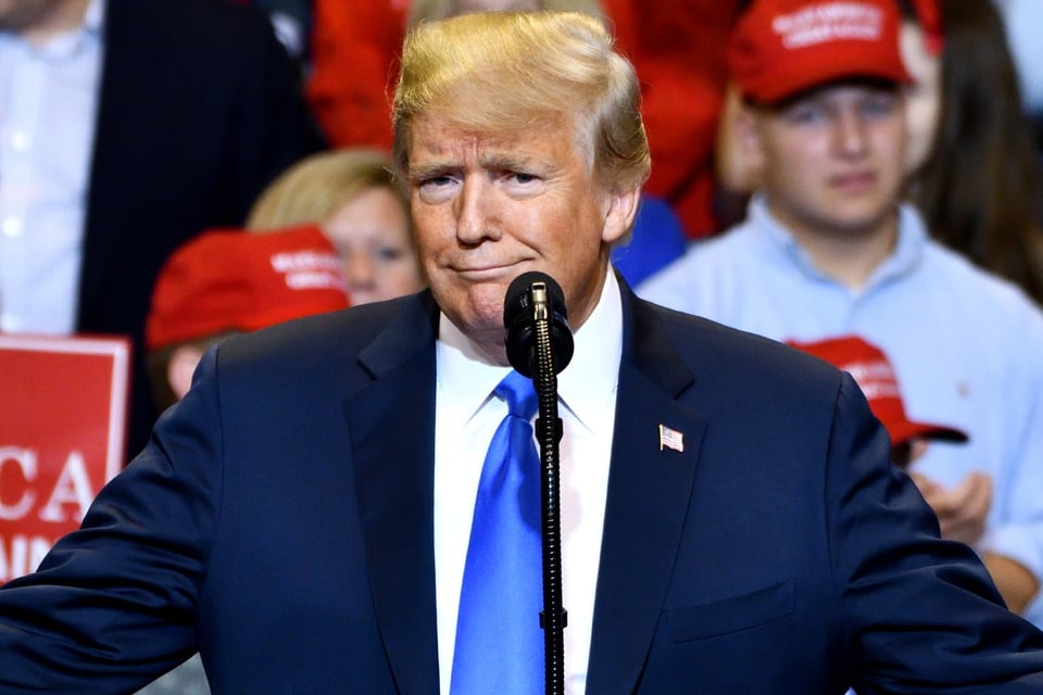 Trump dice que anunciará aranceles a productos farmacéuticos