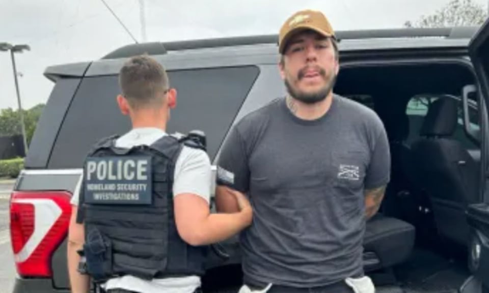 Arrestan a ciudadano por agredir a un agente federal durante disturbios en Los Ángeles (VIDEO) featured image
