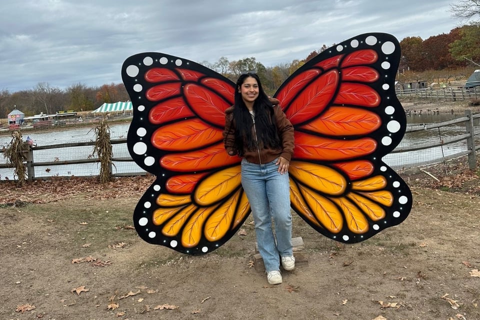 Dos jóvenes mueren tras ser arrastradas por la corriente en Plum Island: comunidad apoya a sus familias