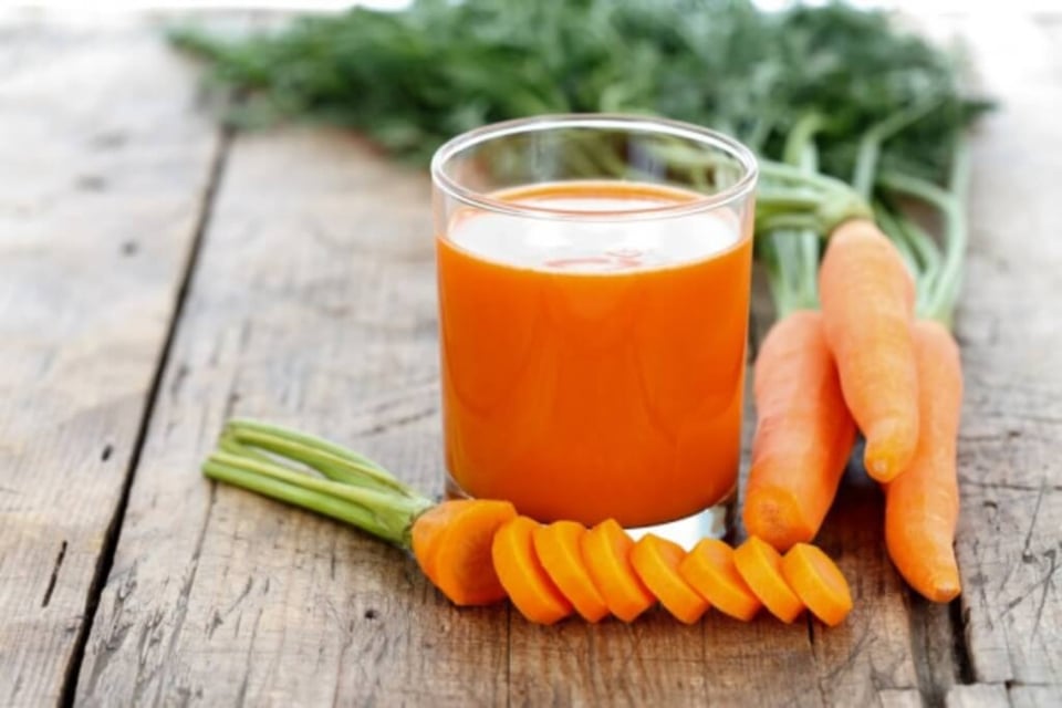 Jugo de Zanahoria: Ayuda a hidratar tu piel en este verano