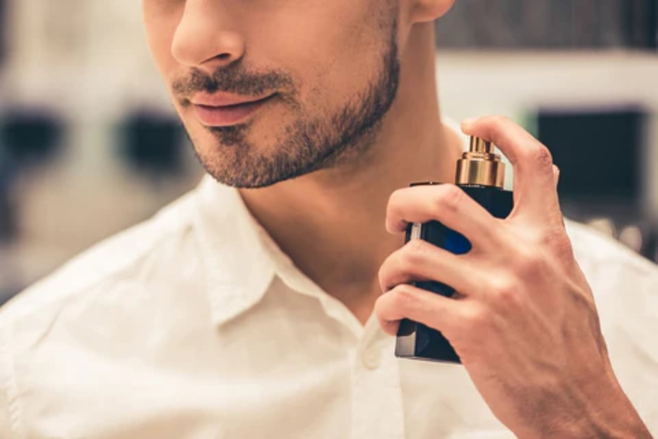 Cinco perfumes elegantes para regalarle a papá este Día del Padre