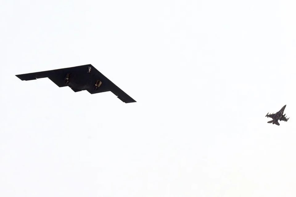 Bombardeo con B-2, Midnight Hammer, Trump MundoNOW
