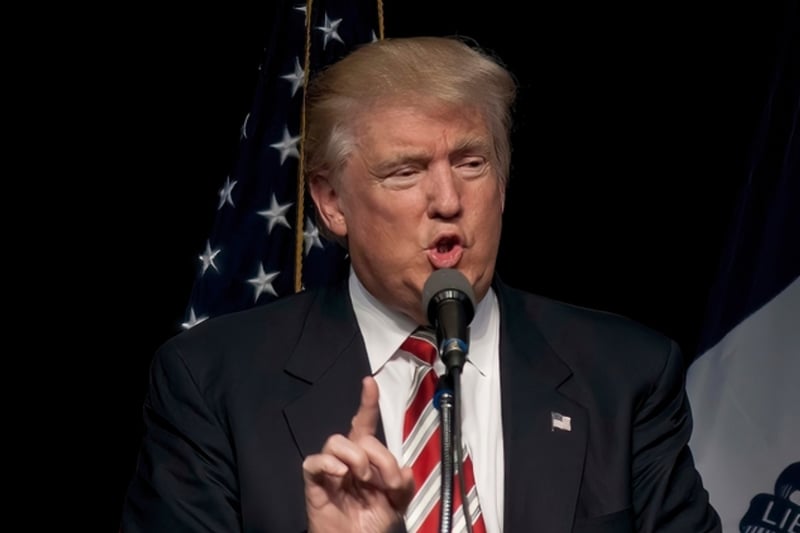 Trump reafirma su apuesta por una vía diplomática con Irán en medio de una creciente tensión regional