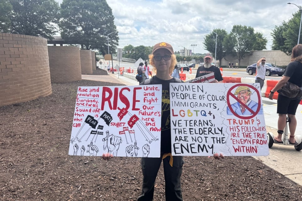 Trump, Mar-a-Lago, protesta MundoNOW