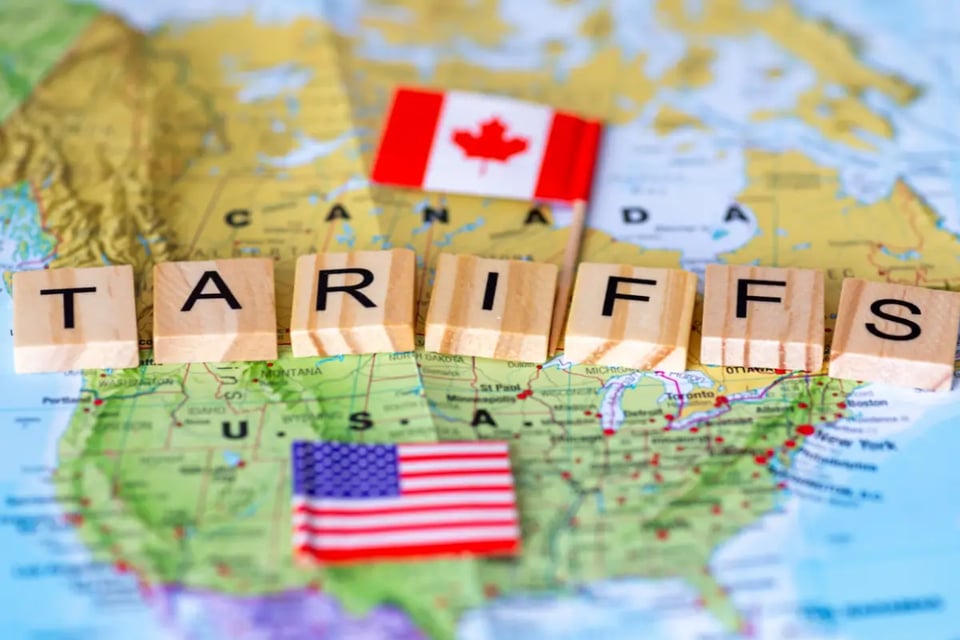 Aranceles disparan déficit comercial de Canadá, pero ¿Cuál es el impacto en consumidores, trabajadores y empresas de EUA?