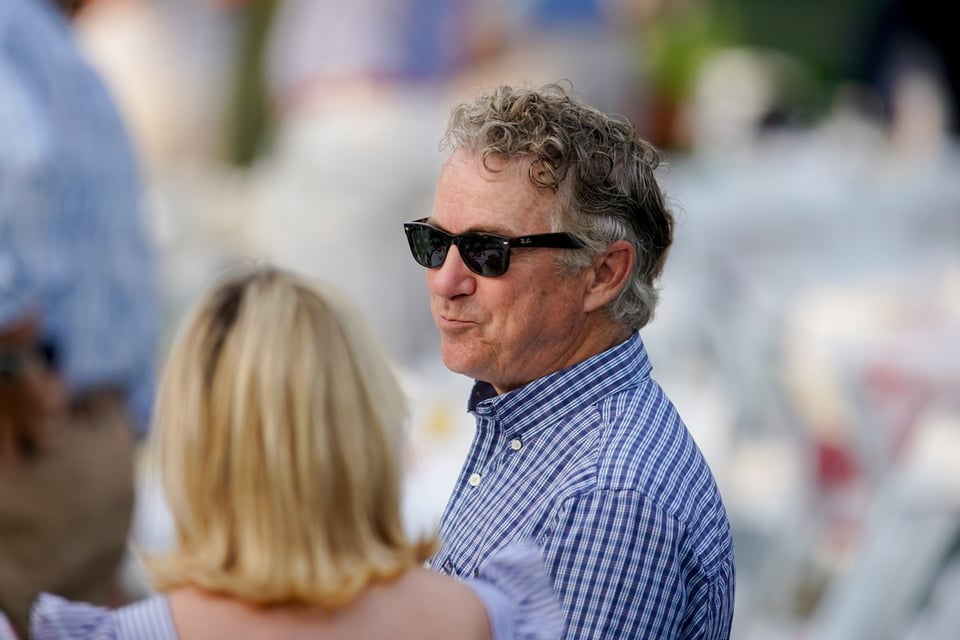 Rand Paul arremete contra desfile militar de Trump featured image