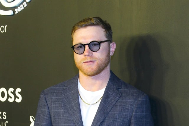 Canelo Álvarez recibe seria advertencia sobre Crawford