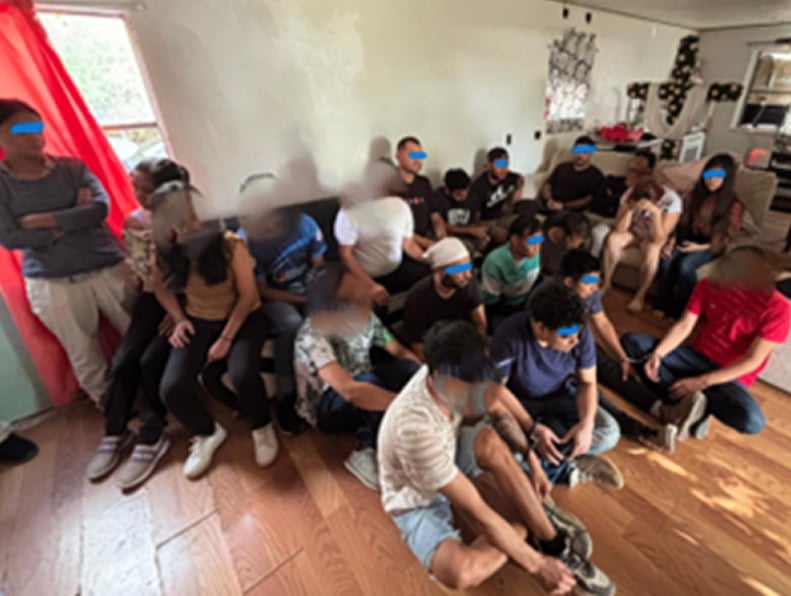 ice, operativo, casa, inmigrantes, deportados